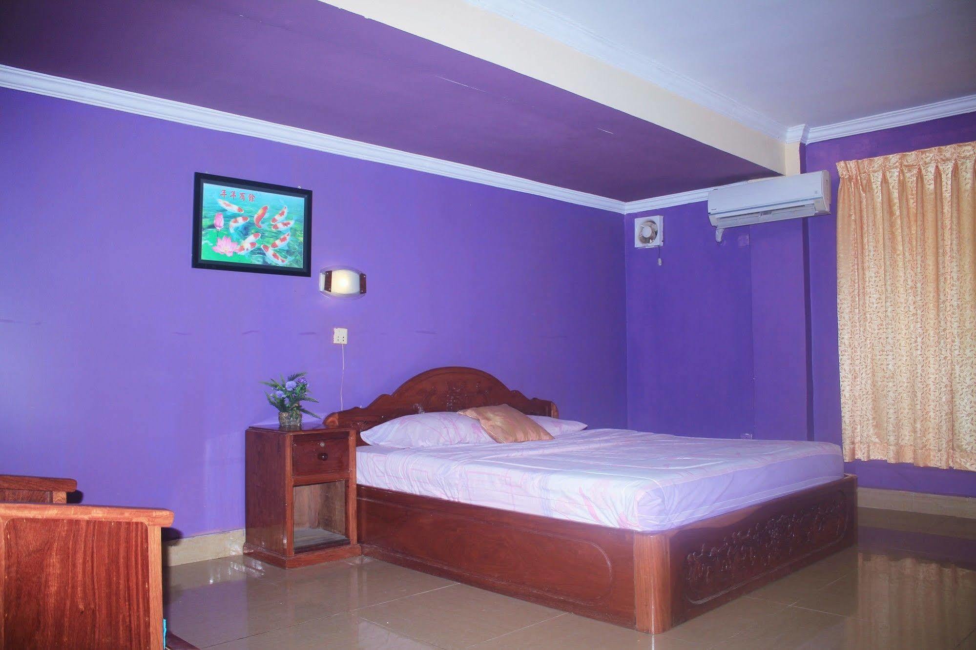 Spring Park Hotel Battambang Bagian luar foto